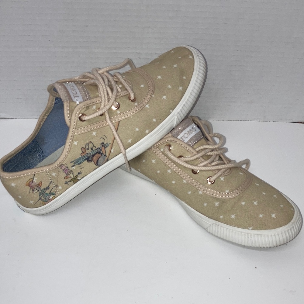 Toms & Disney Cinderella Gus & Jaq Beige Canvas Sneakers with Cartoon Design